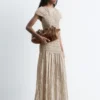 Robe longue smockée