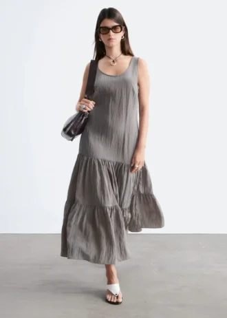 Robe longue à volants