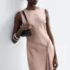 Robe midi asymétrique en satin