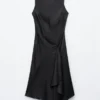 Robe midi asymétrique en satin