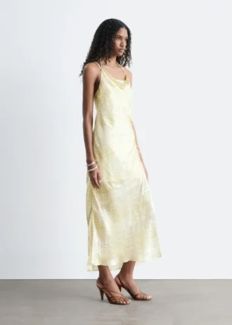 Robe midi à col bénitier en jacquard