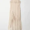 Robe midi en dentelle à volants