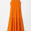 Robe midi en maille côtelée