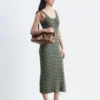 Robe midi en maille côtelée rayée