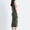 Robe midi en maille côtelée rayée