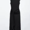 Robe midi à encolure croisée