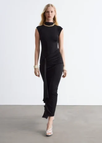 Robe midi à encolure croisée