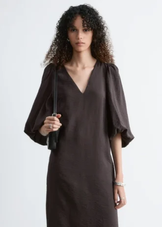 Robe midi à manches bouffantes et col en V