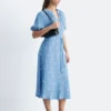 Robe midi à nouer à la taille