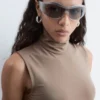 Robe midi sans manches à col roulé