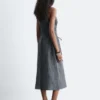 Robe midi sans manches à cordon