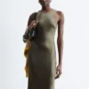 Robe midi sans manches en satin