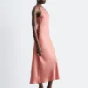 Robe midi sans manches en satin