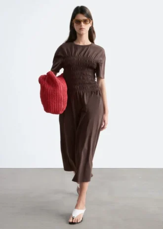 Robe midi smockée