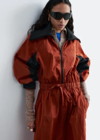 Robe midi technique à cordon