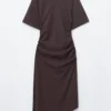 Robe t-shirt midi asymétrique