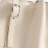 Sac bandoulière en cuir discret