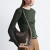 Sac à bandoulière en cuir tressé