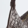 Sac à bandoulière en cuir tressé
