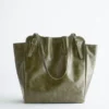 Sac fourre-tout en cuir à boucle et sangle