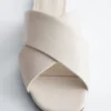 Sandales croisées