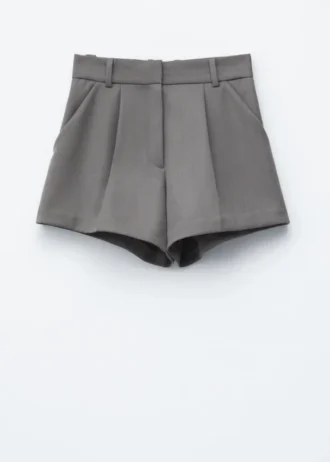 Shorts en laine à plis marqués