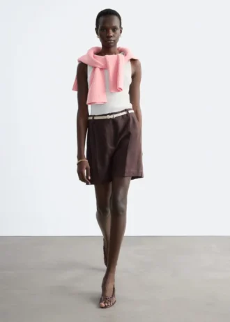 Shorts en lin ajusté