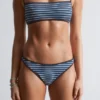 Slip de bikini côtelé à bordures contrastées