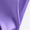 Slip de bikini à nouer sur les côtés