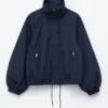 Veste à col montant et cordon de serrage