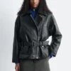 Veste de motard en cuir avec ceinture