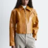 Veste de motard en cuir verni