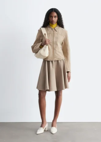 Veste en denim ajustée à fermeture éclair