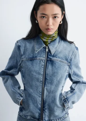 Veste en denim ajustée à fermeture éclair