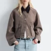 Veste en denim à col en velours côtelé
